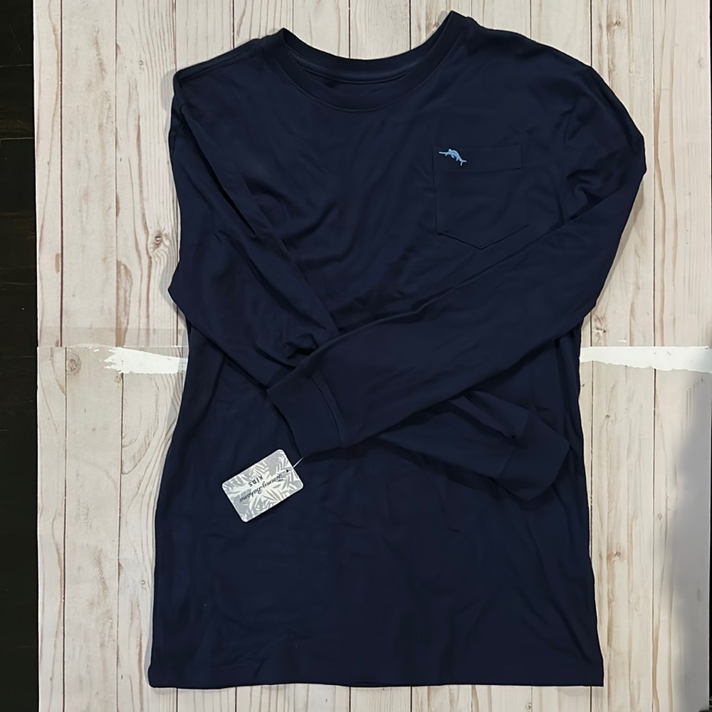 NWT Tommy Bahama long sleeve tshirt